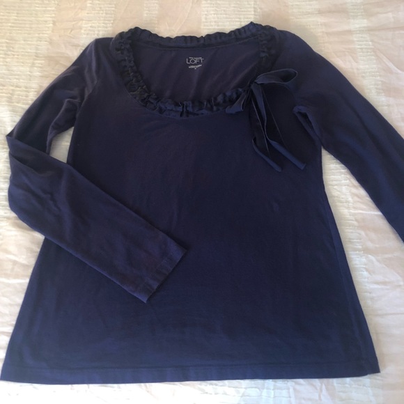 Ann Taylor Loft scoop neck long sleeve top - Picture 4 of 5